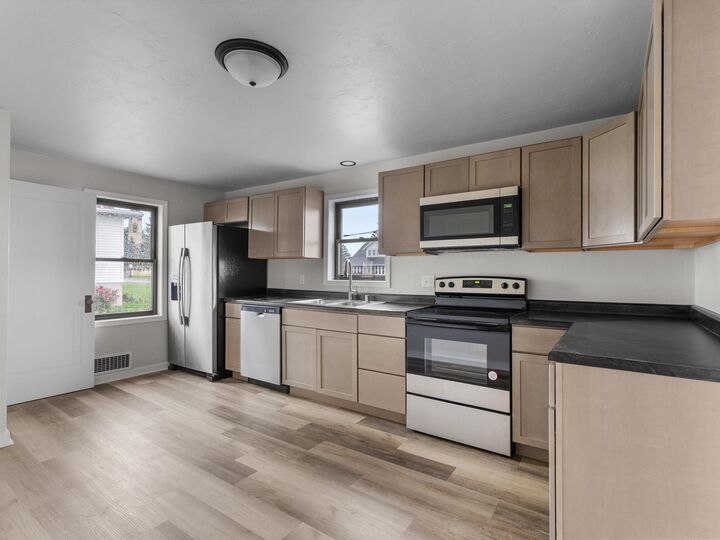 Property Photo: 213 S Packer Dr WI 54220