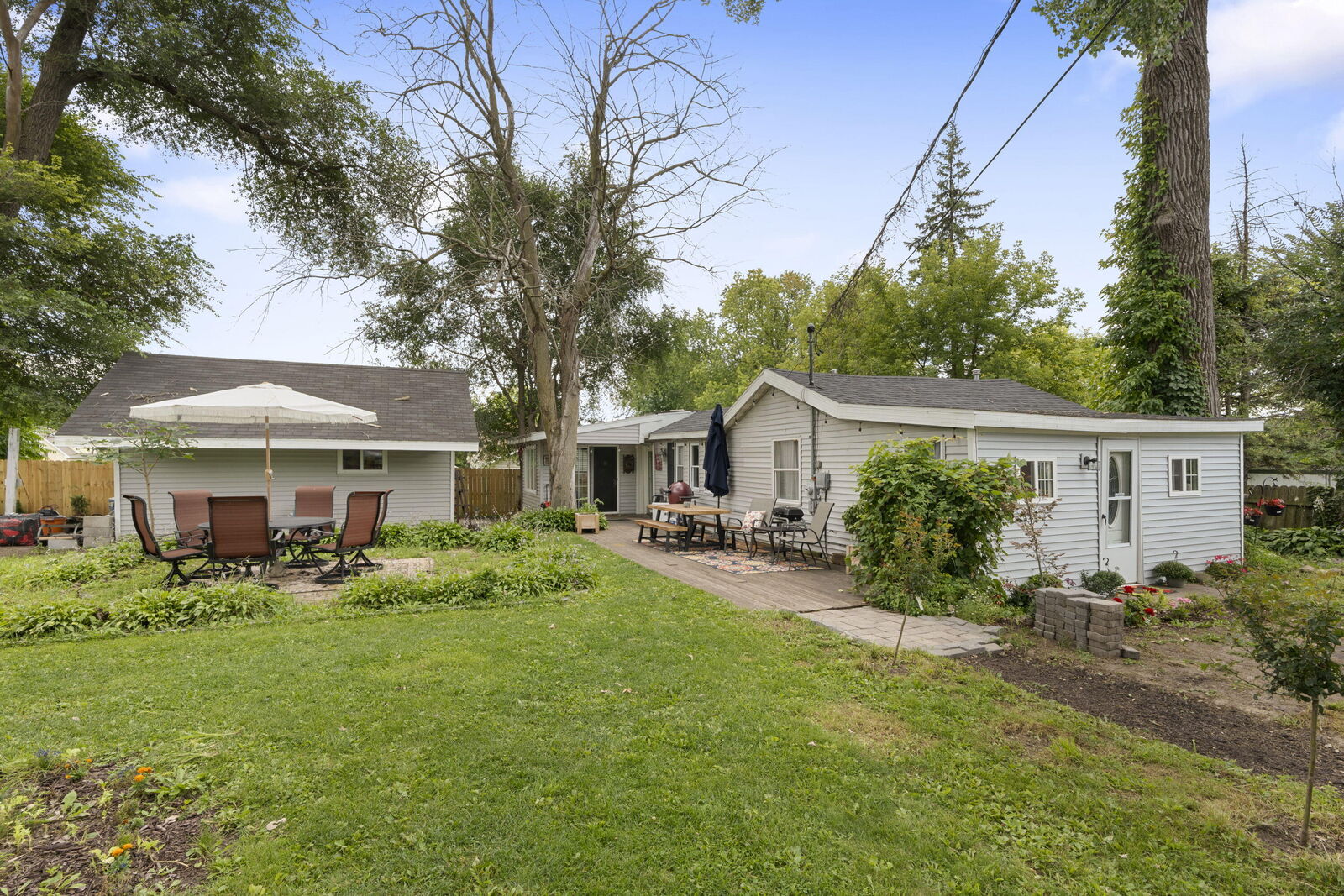 Property Photo: N3066 Uranus Rd WI 53147