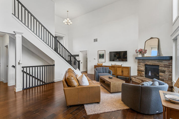 Property Photo:  508 Silver Lake Court  IL 61874 