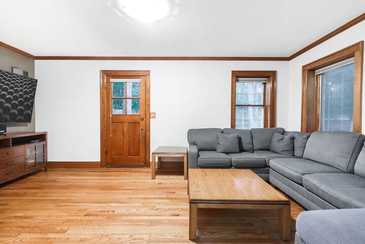 Property Photo:  26282 Walnut Avenue N  IL 60060 