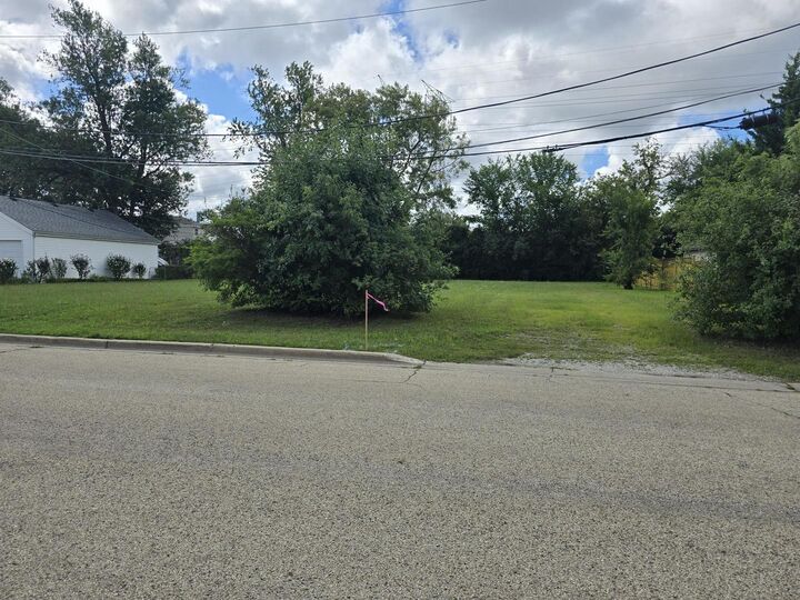 7207 Church Street  Morton Grove IL 60053 photo