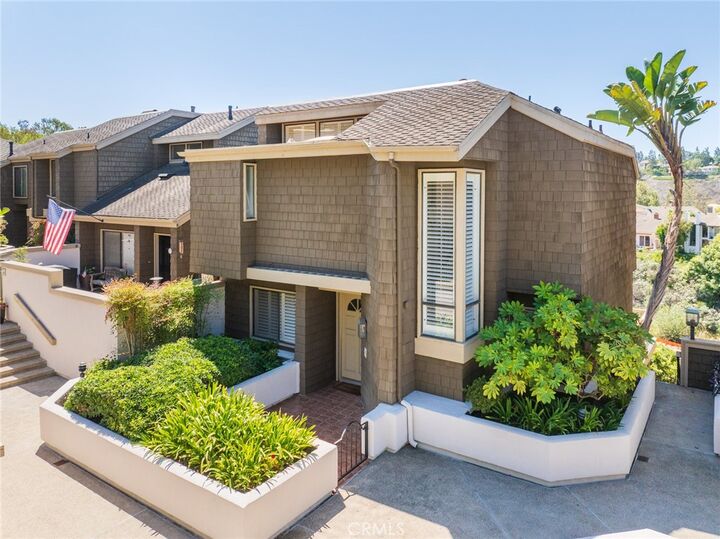 65 Sea Island Drive  Newport Beach CA 92660 photo