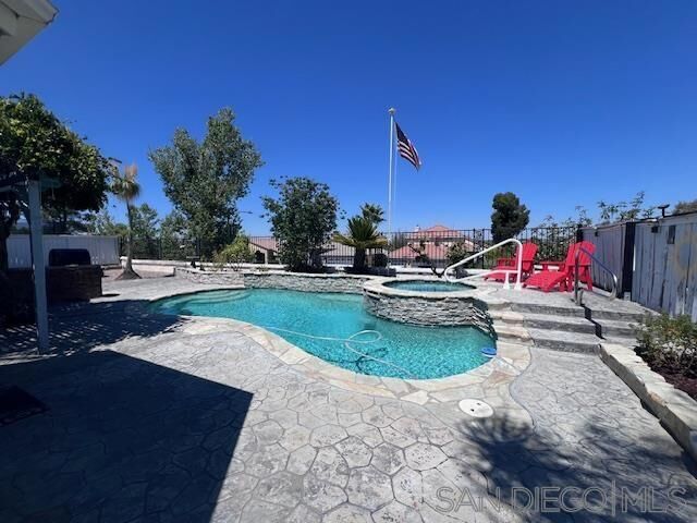 Property Photo:  33298 Calle Alfredo  CA 92592 