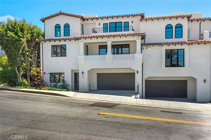 Property Photo:  501 Elena Lane B  CA 92672 