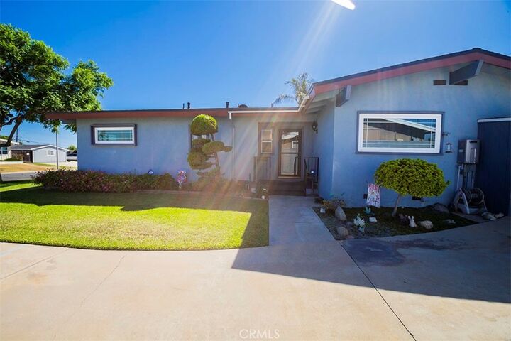 Property Photo:  14627 Gandesa Road  CA 90638 