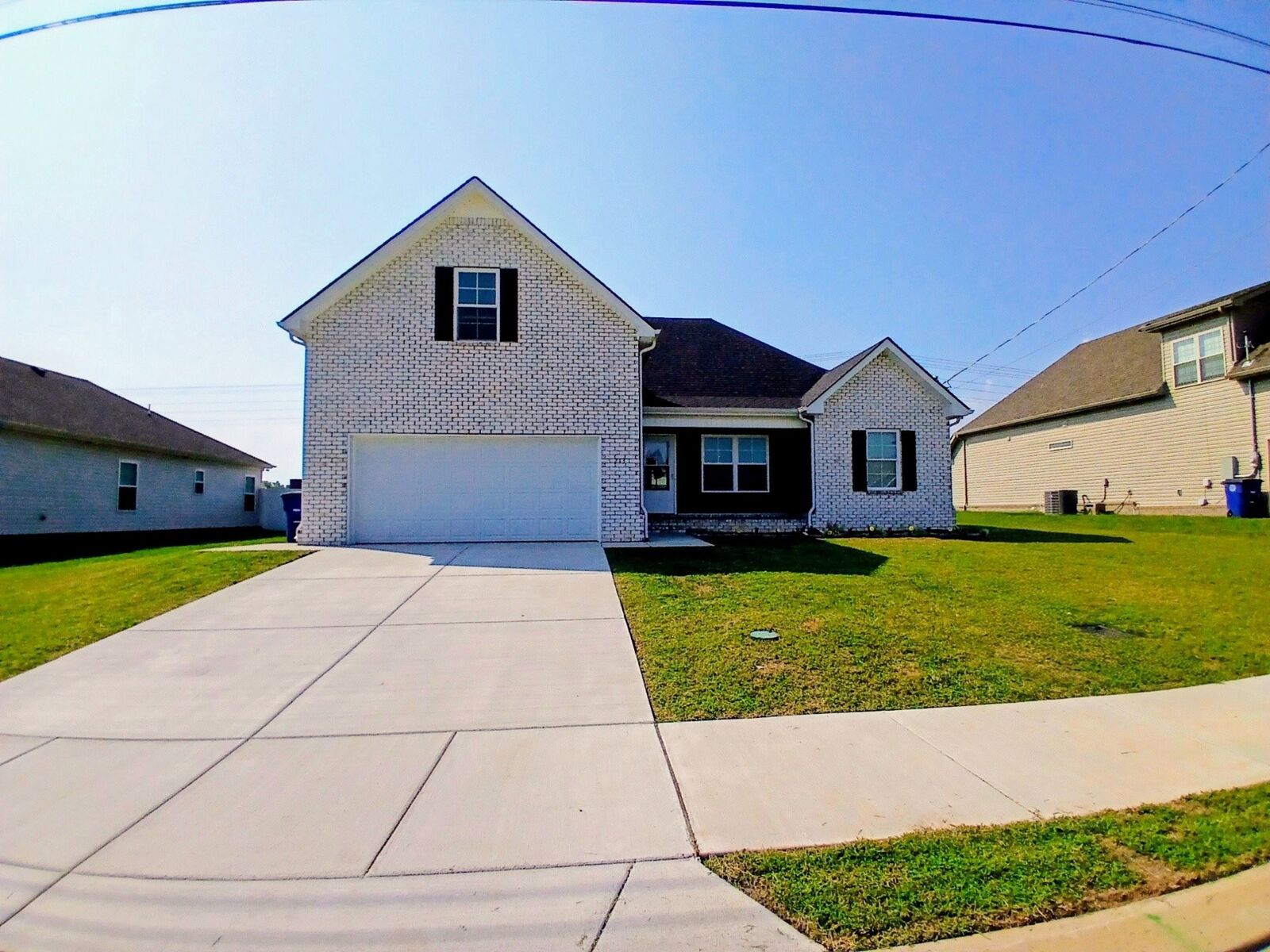 Property Photo: 213 Meadowbrook Dr TN 37160