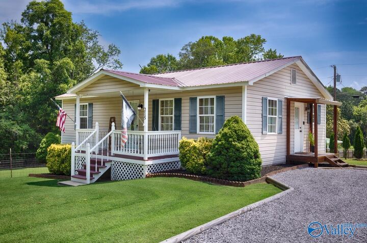 Property Photo:  215 Dusty Drive  AL 35016 