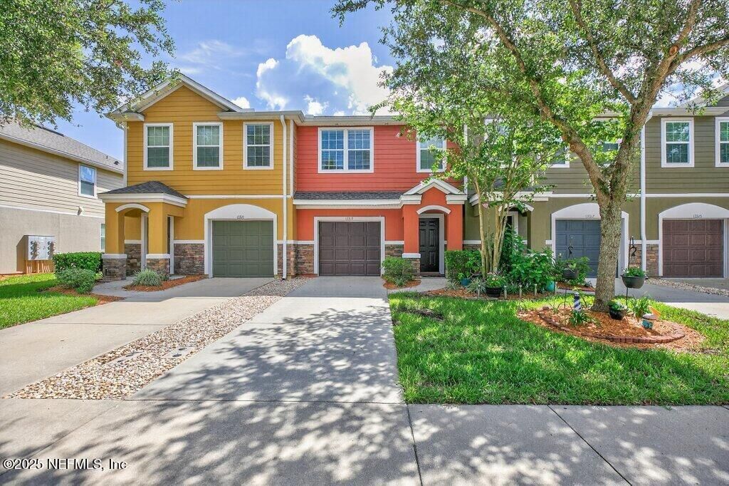 Property Photo: 13319 Ocean Mist Drive FL 32258