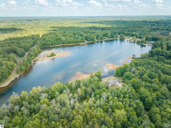 Property Photo: 11721 S Lakeside Trail MI 48883