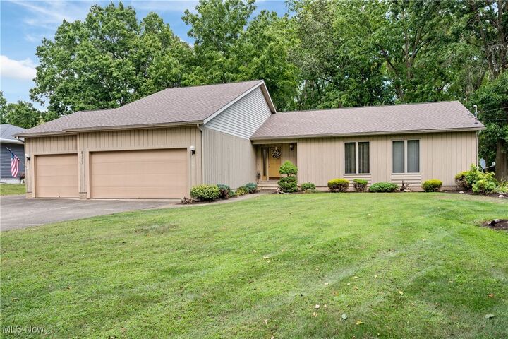 Property Photo: 5737 Towerview Drive OH 44319