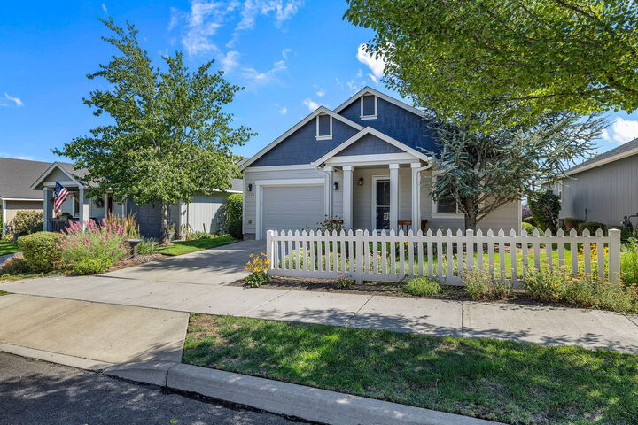 Property Photo:  3650 SW 30th Street  OR 97756 