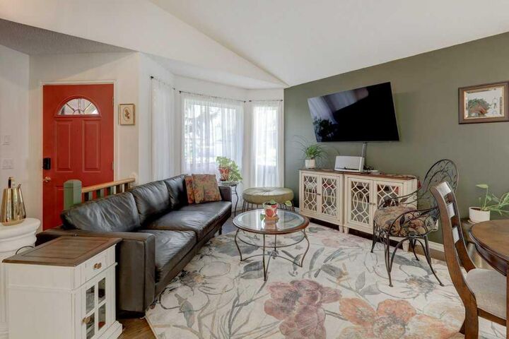 Property Photo:  341 Citadel Hills Circle NW  AB T3G 3V7 