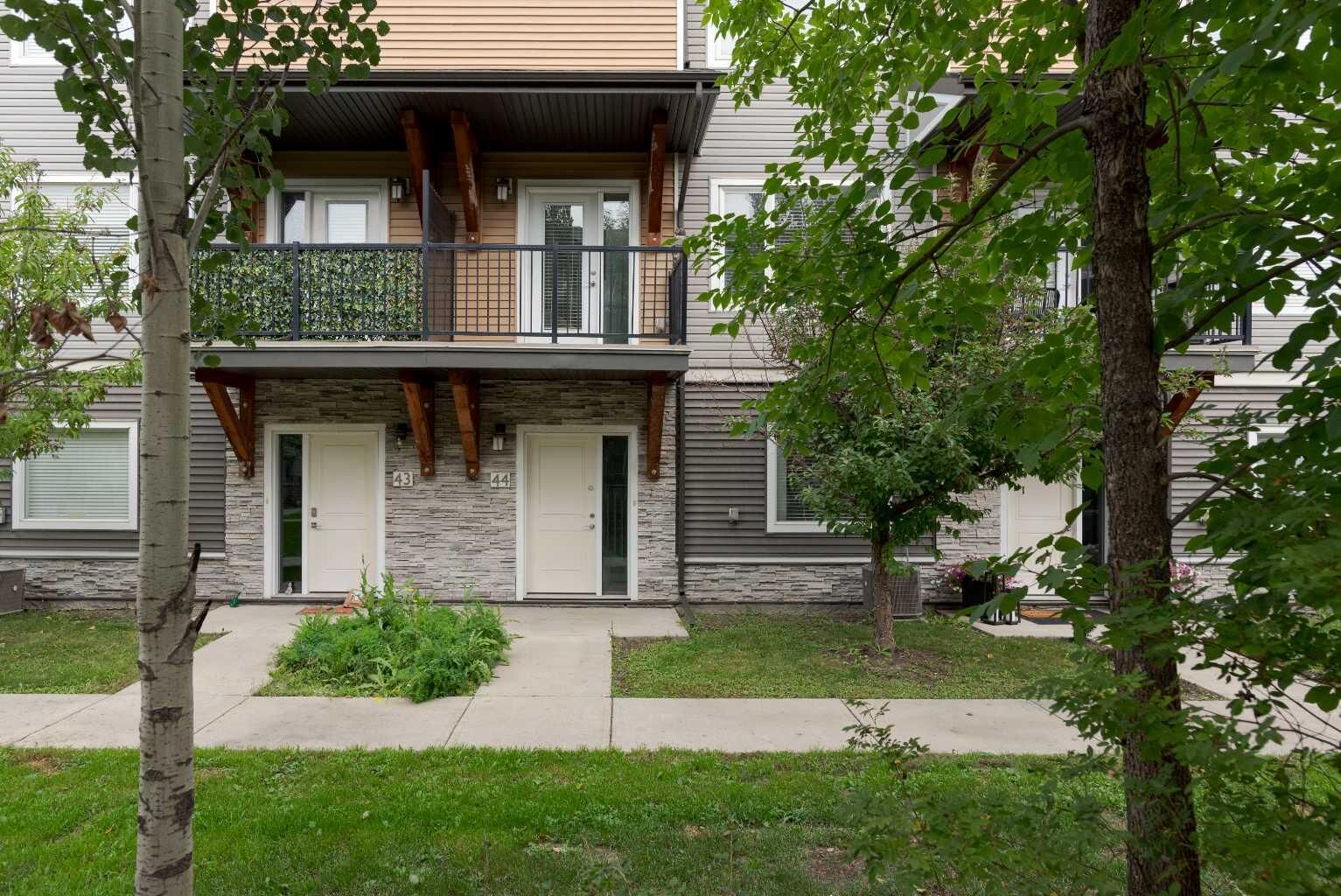 Photo de la propriété: 141 Fontaine Crescent 44 AB T9H 0C9