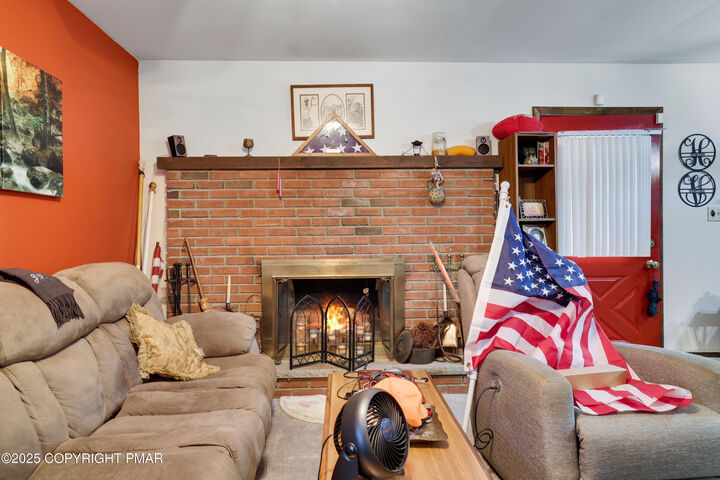 Property Photo:  2109 Cherry Drive  PA 18466