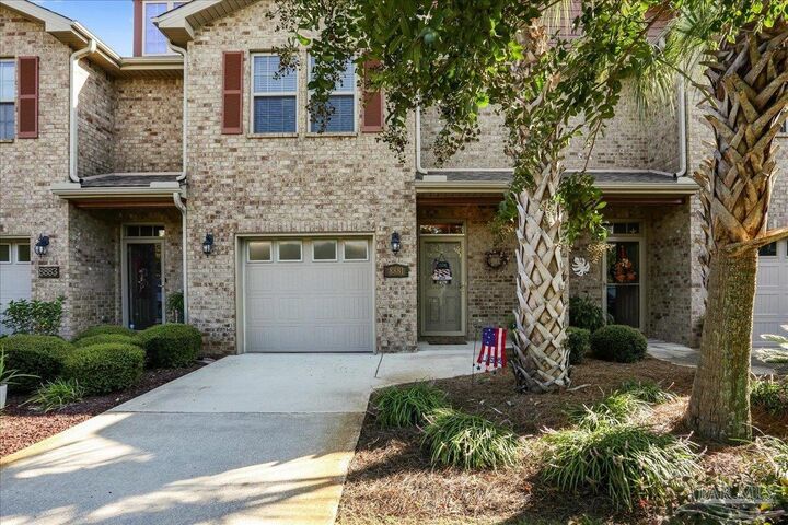 Property Photo:  8881 Brown Pelican Cir  FL 32566 