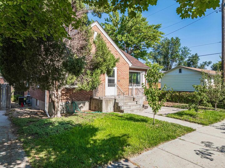 Property Photo: 1126 E Fremont Street ID 83201