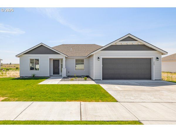 303 Sage St  Boardman OR 97818 photo