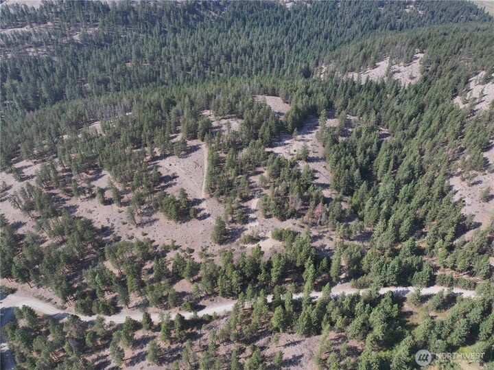 Property Photo:  1 Xxx  Gerrett Lane  WA 98855 