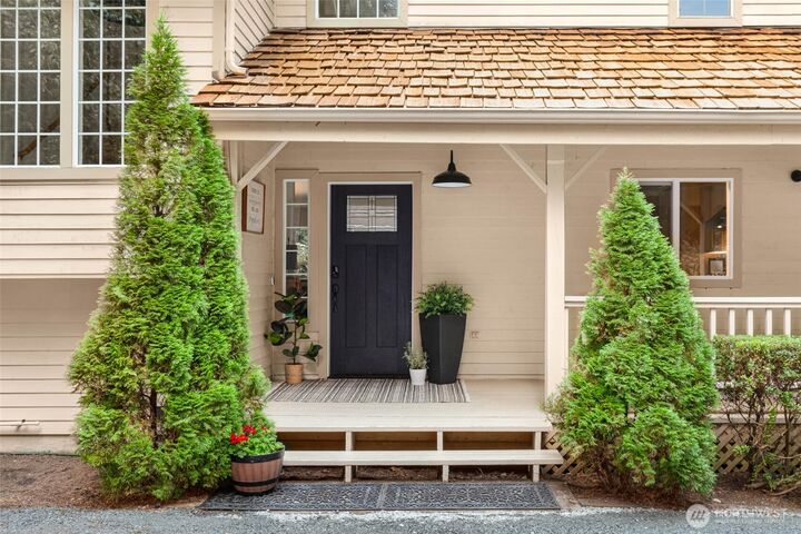 Property Photo:  16819  171st Place NE  WA 98072 