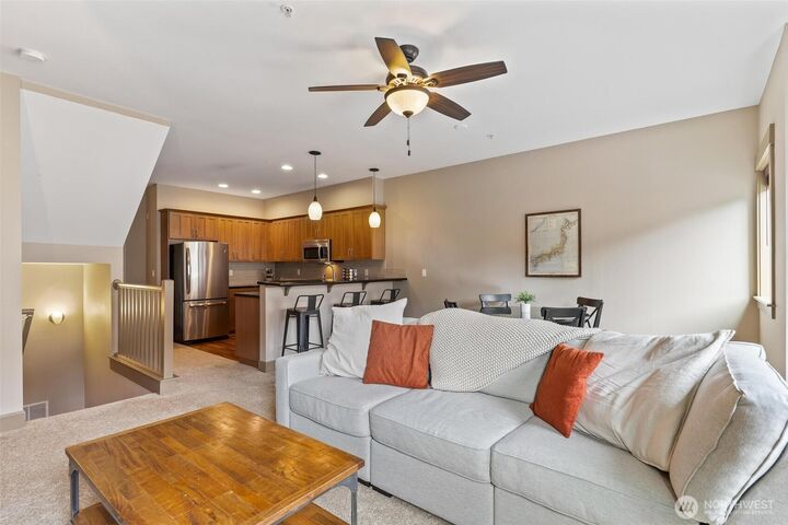 Property Photo:  2115  201st Place SE L2  WA 98012