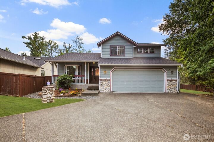 17023  121st Avenue E  Puyallup WA 98374 photo