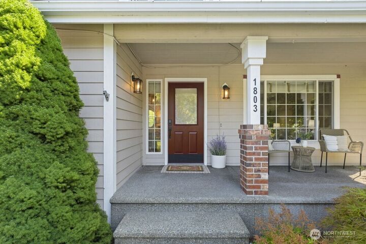 Property Photo: 1803 Brookmonte Drive SE WA 98372