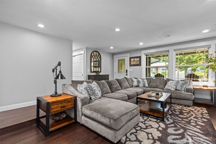 Property Photo: 16317 97th Avenue Ct E WA 98375
