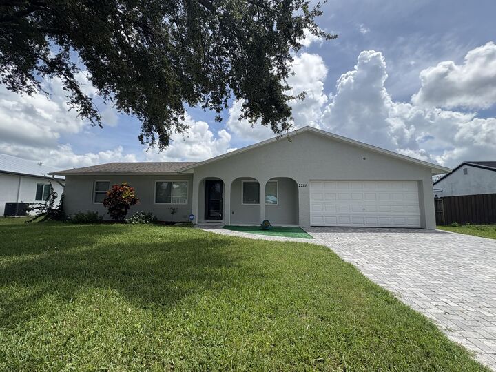 2281 SE Belvedere Street  Port Saint Lucie FL 34984 photo