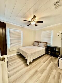Property Photo:  304 SE 3rd Avenue  FL 33483 
