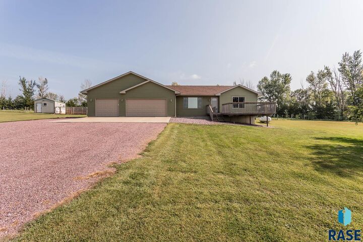Property Photo:  26788 485th Ave  SD 57068 