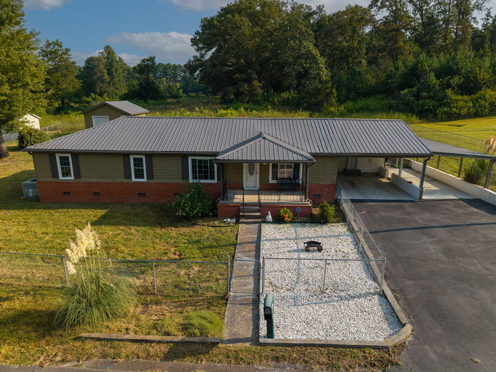 1805 Strawberry Lane NE  Cleveland TN 37311 photo