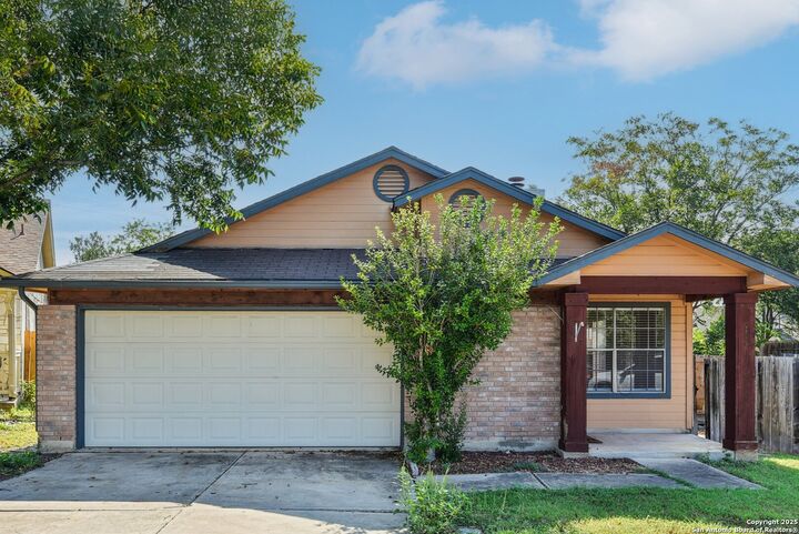 Property Photo: 4410 Knollchase TX 78247
