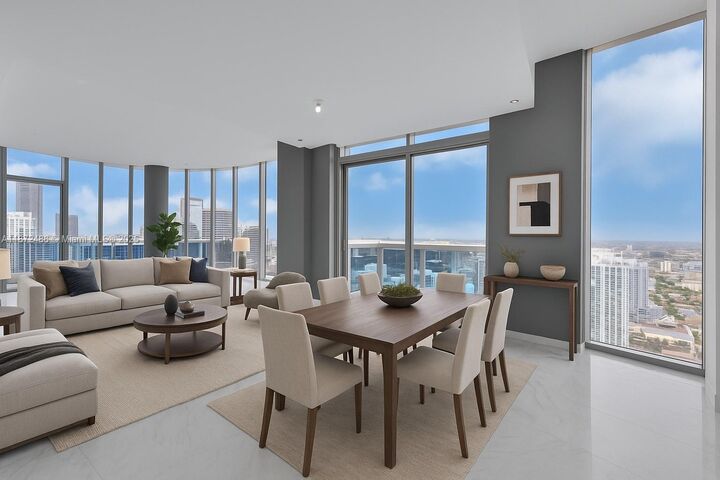Property Photo: 200 Biscayne Boulevard Way Ph5402 FL 33131