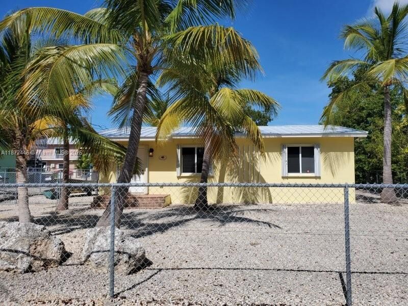 Property Photo:  135 Peace Ave  FL 33070 