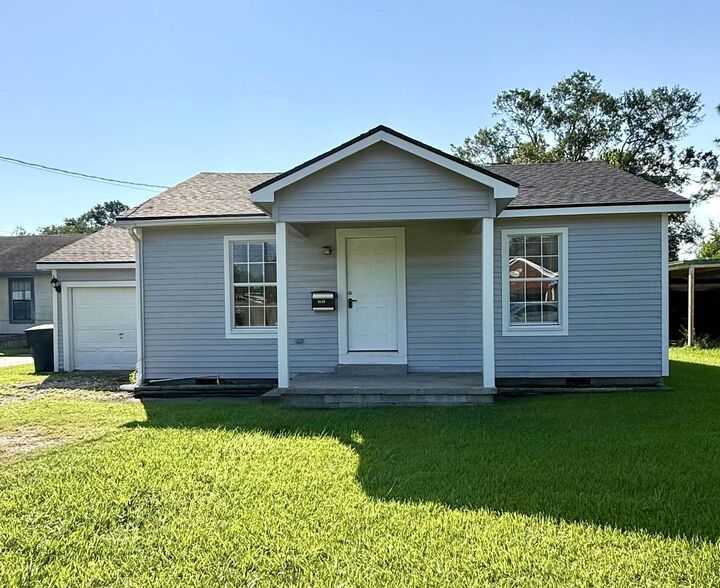 Property Photo:  6540 Verde St  TX 77619 