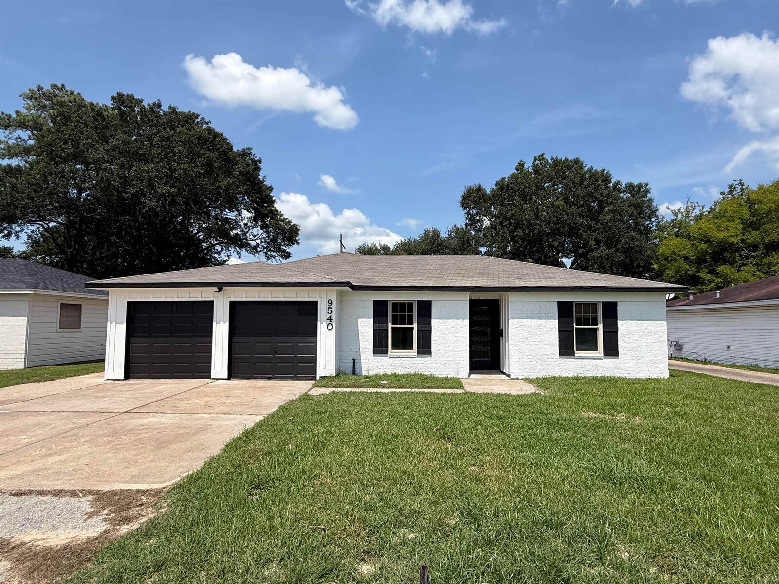 Property Photo: 9540 Gardner TX 77707
