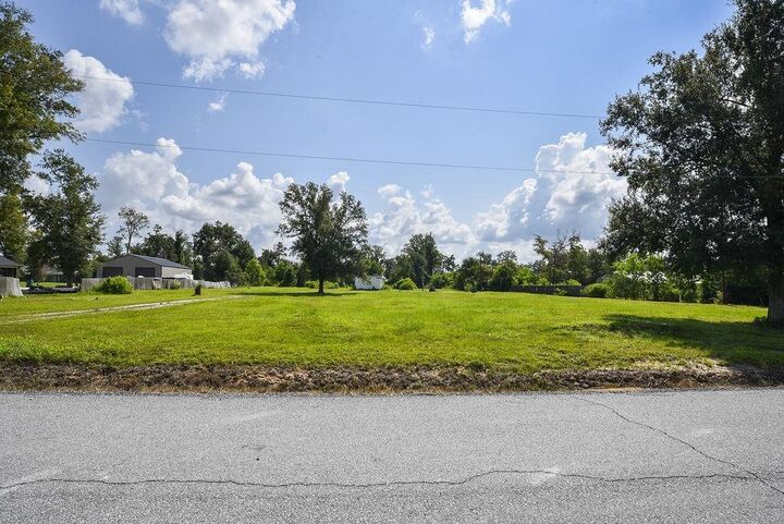 Property Photo:  2502 & 2504 German Road  LA 70669 