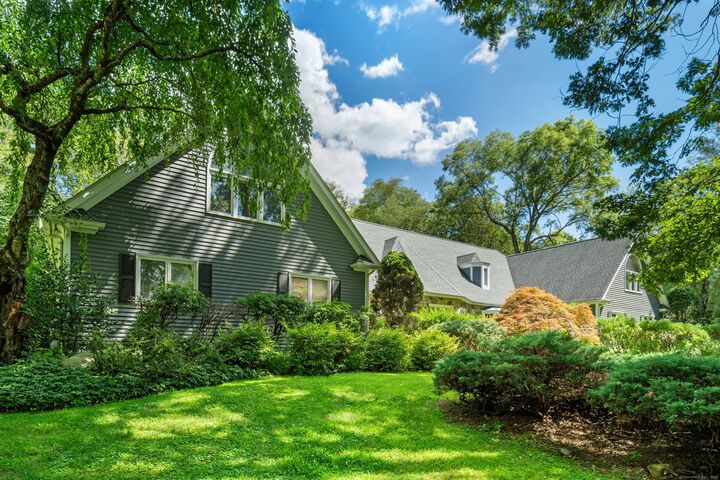 Property Photo: 212 Fence Row Drive CT 06824