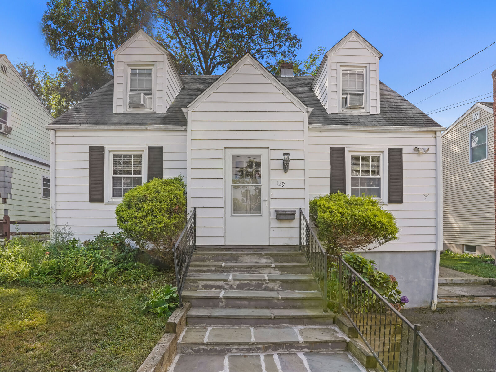 Property Photo: 129 Ashton Street CT 06606