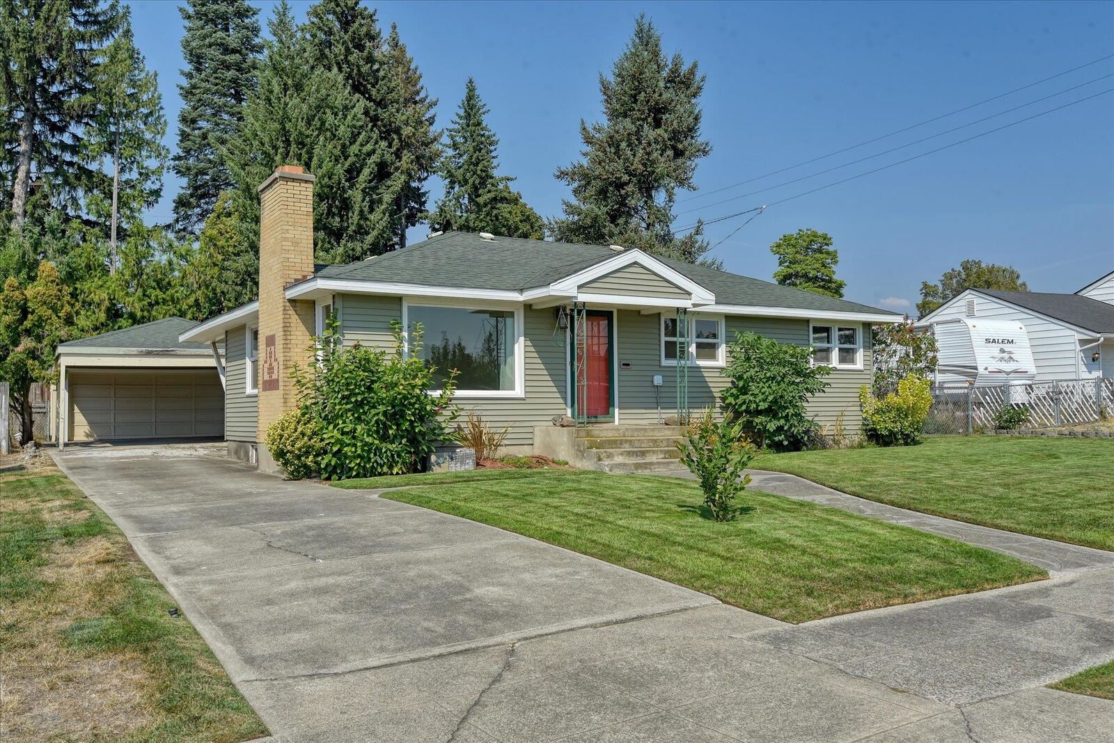 Property Photo:  2312 W Walton Ave  WA 99205 
