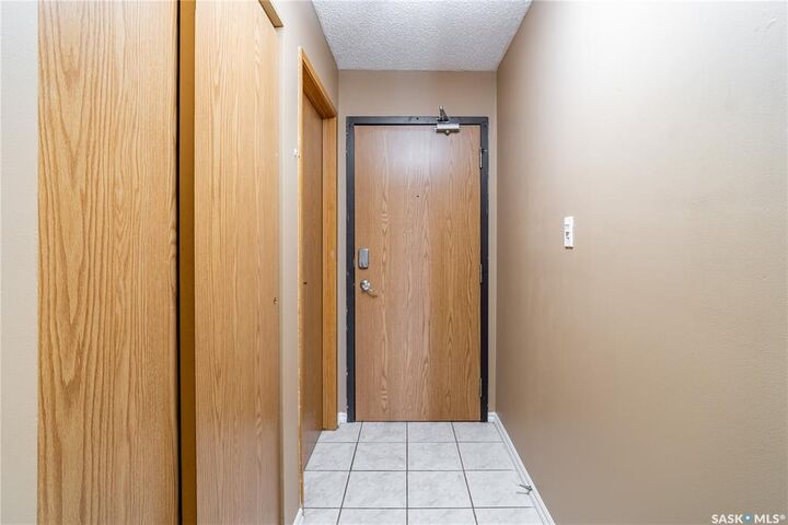 Property Photo:  2410 Heseltine Road 418  SK S4V 1N9 