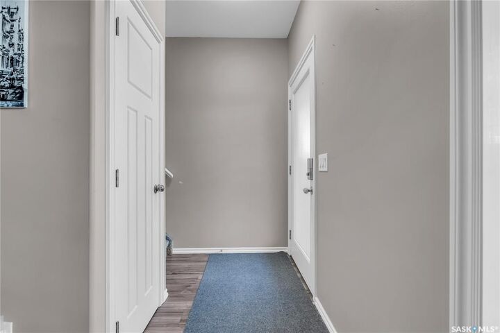 Property Photo:  343 Willowgrove Lane  SK S7W 0H5 