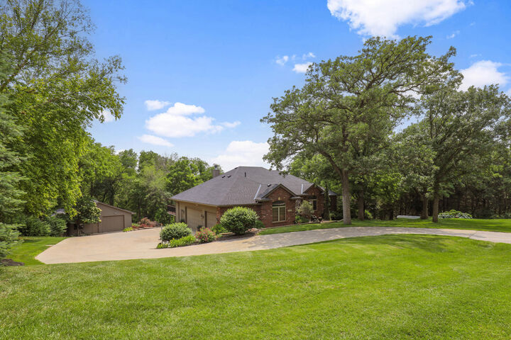 Property Photo:  21085 Abbey Road  IA 51503 