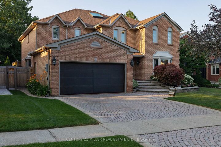 1213 Bowman Drive  Oakville ON L6M 2T4 photo