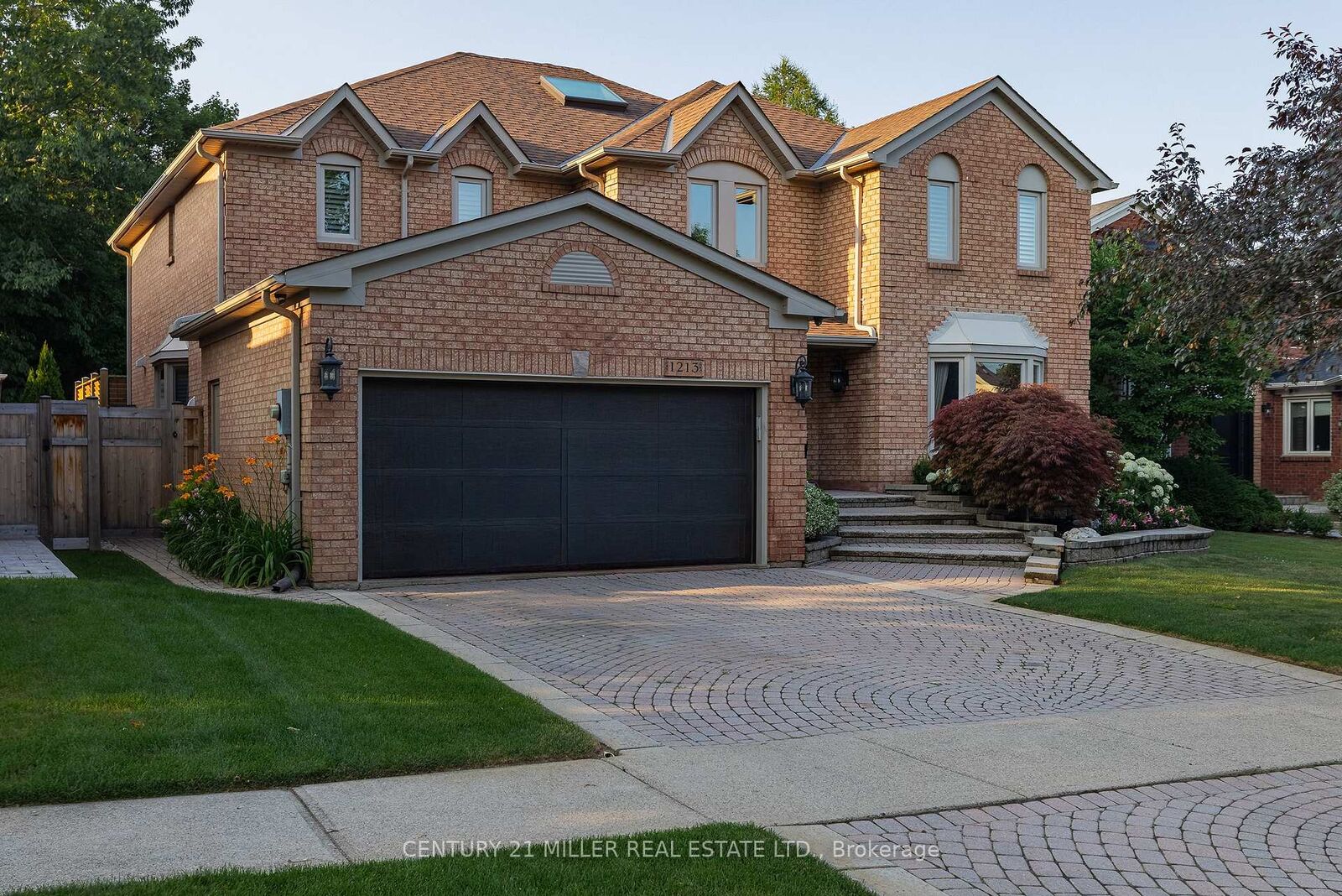 Property Photo: 1213 Bowman Drive ON L6M 2T4