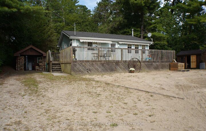 Property Photo: 226 Ogimah Road ON N0H 2T0