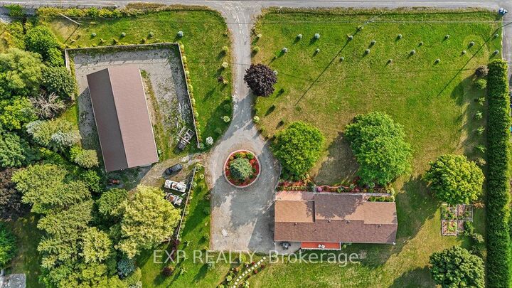Property Photo:  3382 Carp Road  ON K0A 1L0 