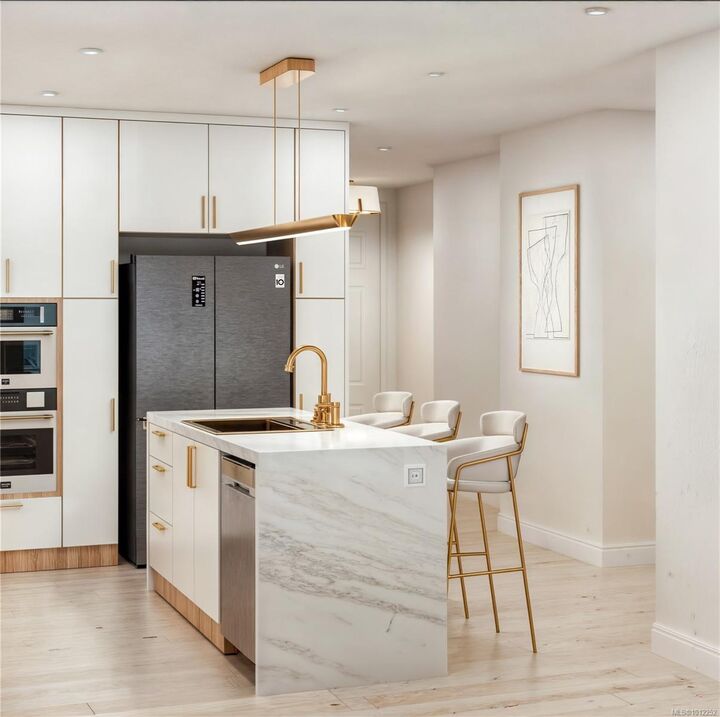 Photo de la propriété: 7815 Wallace Dr 401 BC V8M 2B1