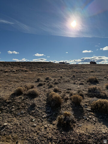 Property Photo: 18621 W Mountain View E 28 UT 84021