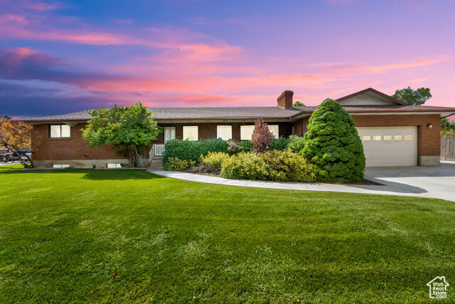 Property Photo:  276 E 200 N  UT 84042 